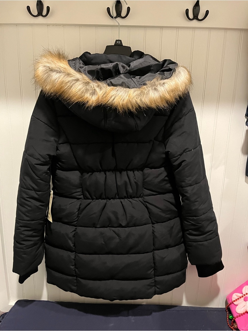 Women’s St John’s Bay Black Puffer Hooded Coat with Faux Fur Trim Small Parka - Picture 7 of 7